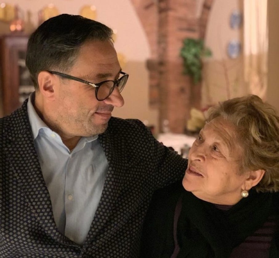 Vito con la madre Antonina